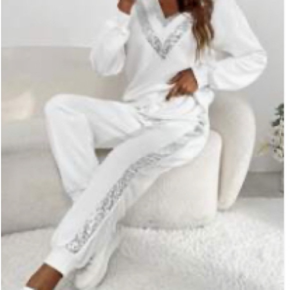 Hand Crafted White Sweatshirt just top